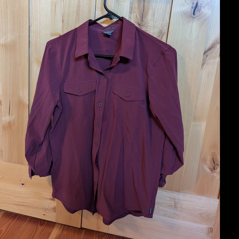 Eddie Bauer Womens Size Small Maroon button down shirt